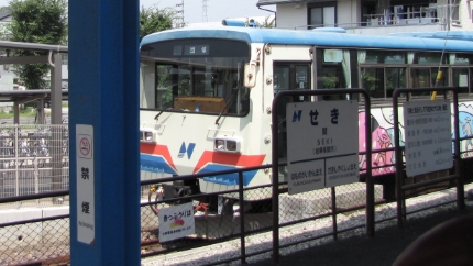 長良川鉄道・関