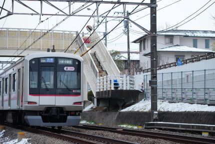 ����첣����ͳ���ֱ�