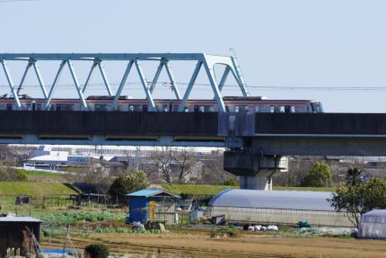 �Ĥ��Х������ץ쥹